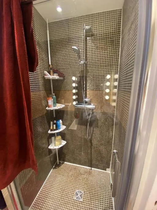 דירות Renovated Paris 16Th Flat צרפת